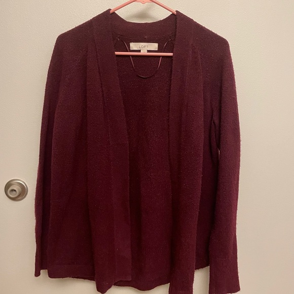 LOFT Woman’s Maroon Cardigan - Picture 1 of 3